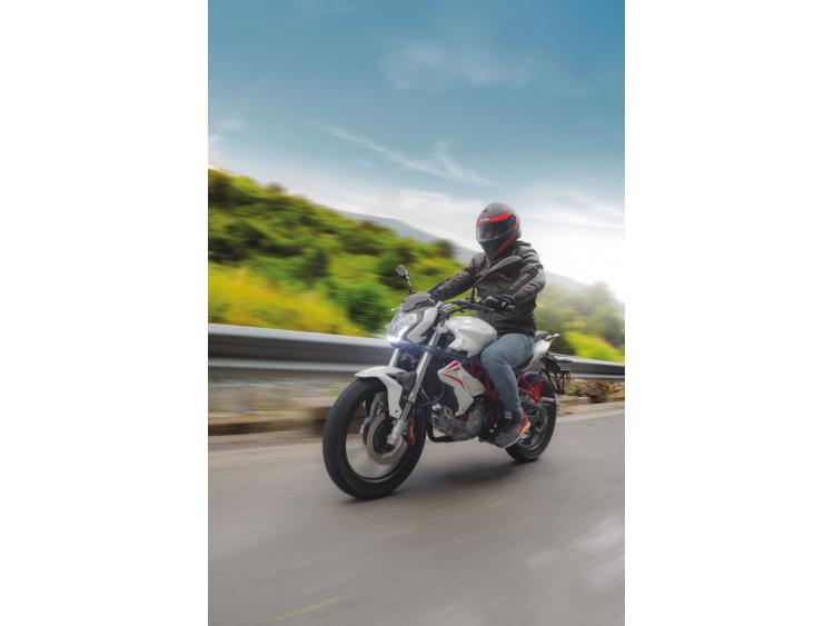 BENELLI BN 125