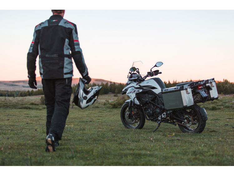 BENELLI TRK 502 X