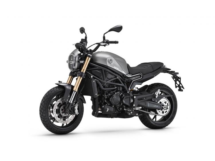 BENELLI LEONCINO 800