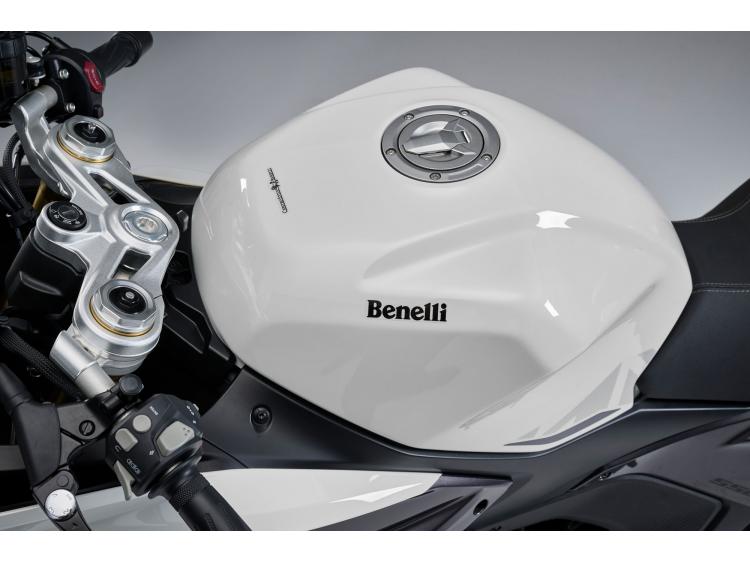 BENELLI TORNADO 550