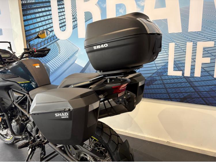 BENELLI TRK 502 X / KIT VALISE OFFERT